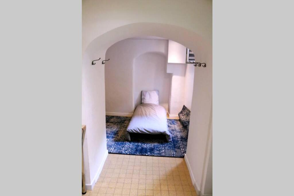Charming And Modern Cave In The Heart Of The Port Lägenhet Nice Exteriör bild